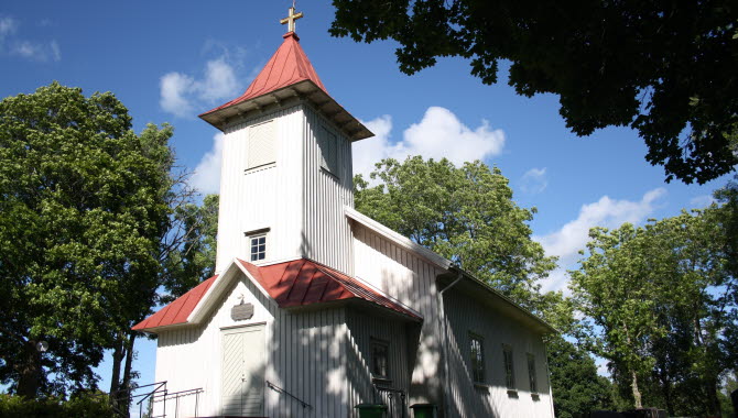 Bråttensby church