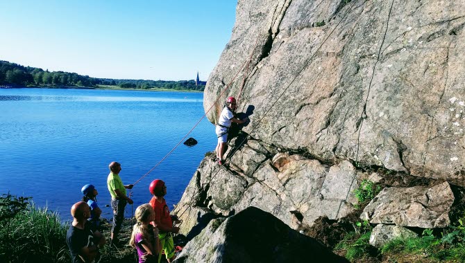 Guided rock climbing with Outdoor West.
