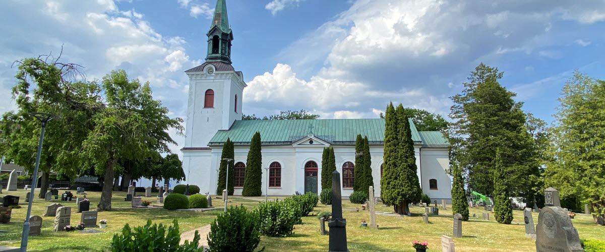 Bild på Tidaholms kyrka