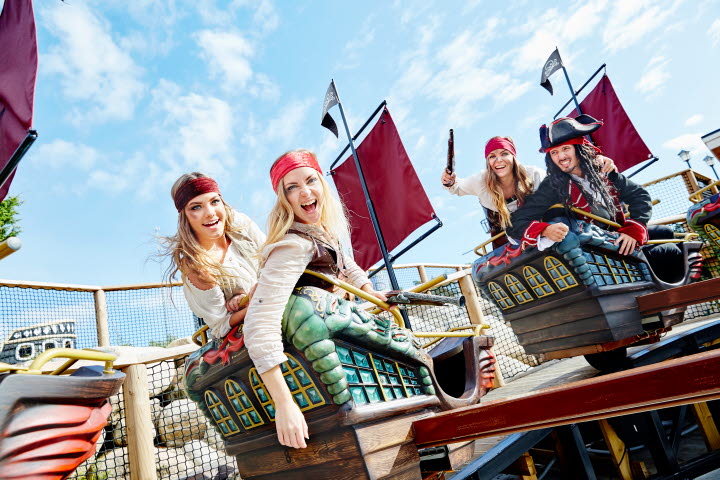Pirater på Nöjesparken Daftöland.