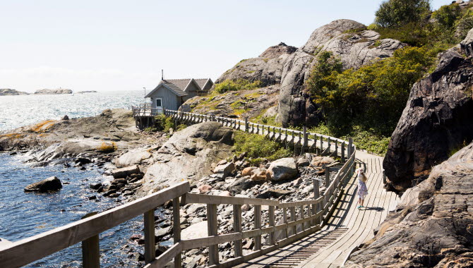 Pathway on Dyrön