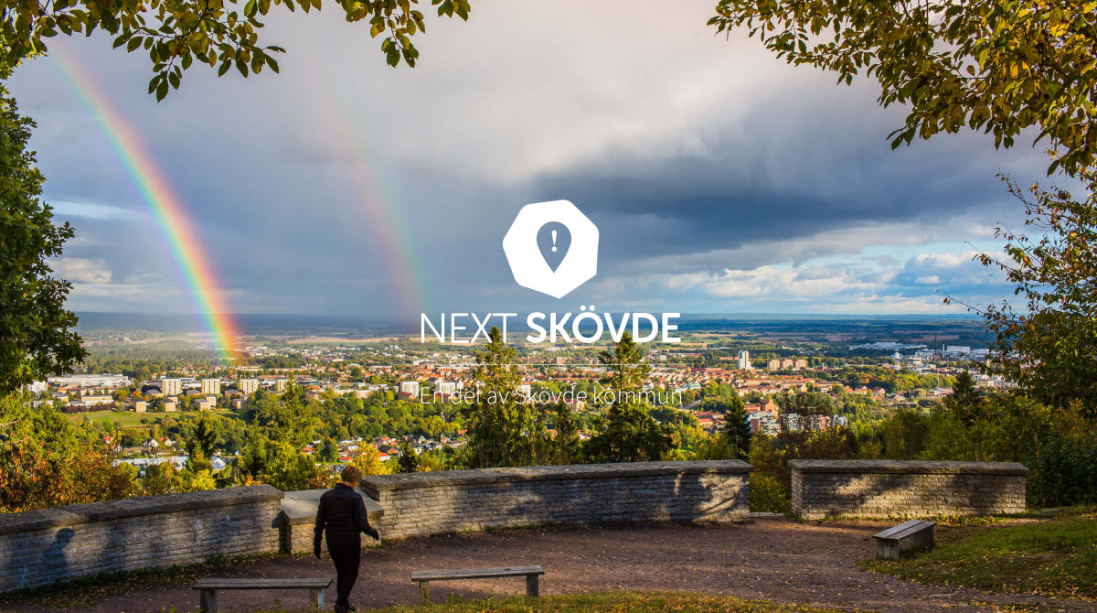 Regnbåge och fin utsikt över Skövde från Billingen 