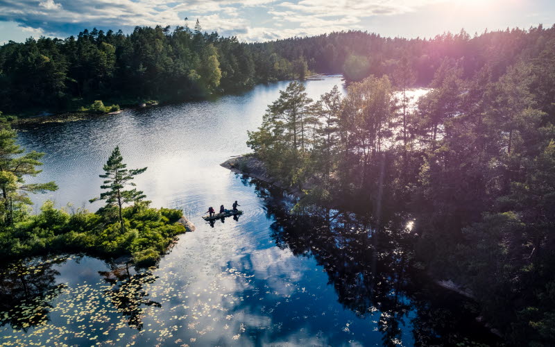 Vandrare längst med Bohusleden