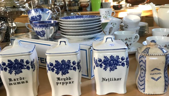 Bilden tagen på tidigare Loppis i Stenum