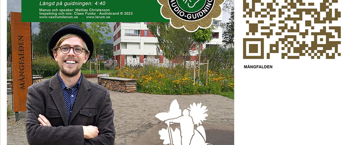 En av växtrums designer framför ett växtrum. I kanten av bilden finns en QR-kod.