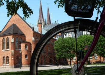 Cykel framför Djäknehuset