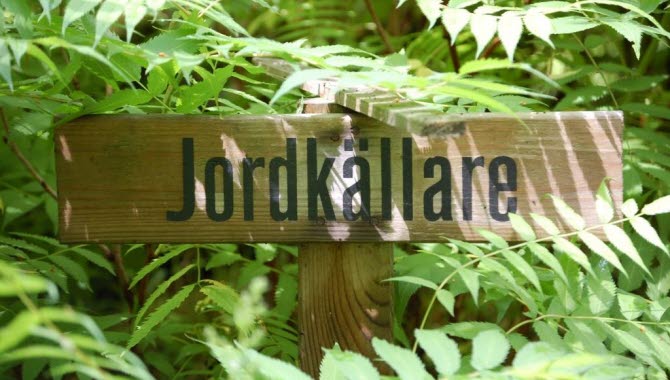 The hiking trail Prästavägen (The Priest's Road) in Ulricehamn is a cultural trail between Gällstad and Södra Säm.