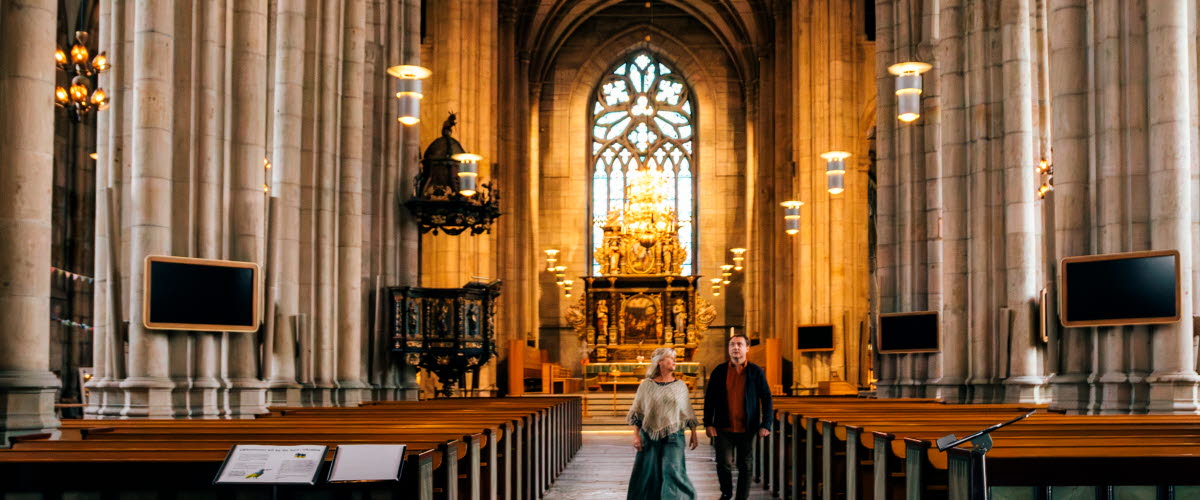 Interiör bild av Skara Domkyrka.