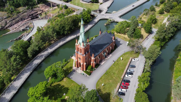 Dronepicture of Trollhättans church 