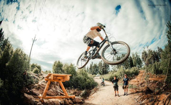 a guy doing a bike trick