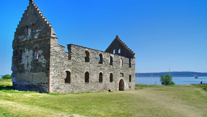 Visingsborg ruin på Visingsö i Vättern.