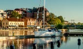 Sailing boat staying at Spikön Guest Harbor