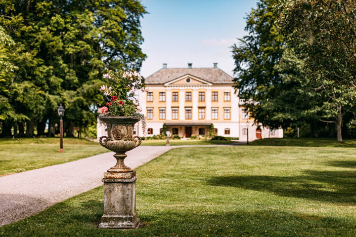 Hellekis Säteri och trädgård