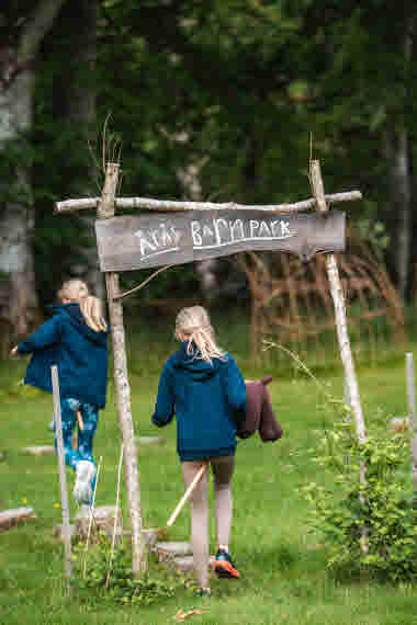 Årås Säteri & Trädgårdar, Dalum