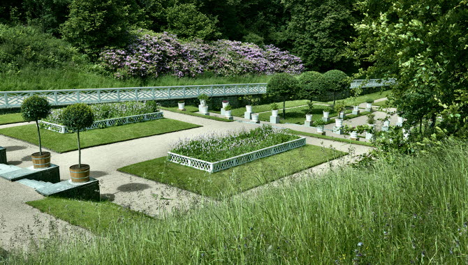 Gunneboslotts trädgård