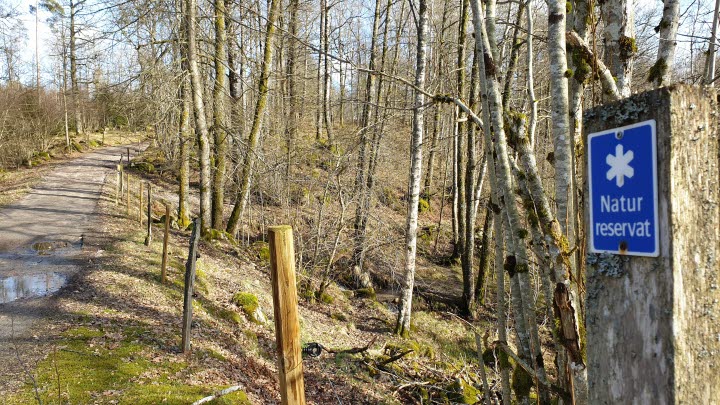 Älmås vandringsleder